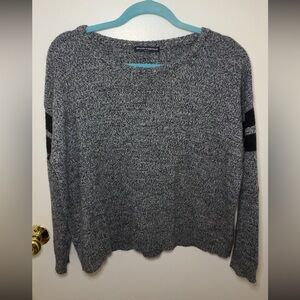 Brandy Melville Grey Summer Crewneck Sweater